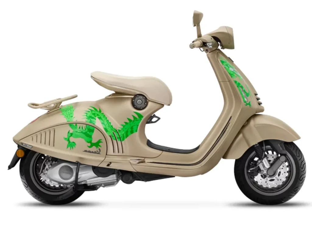 Vespa 946 Rồng Xanh